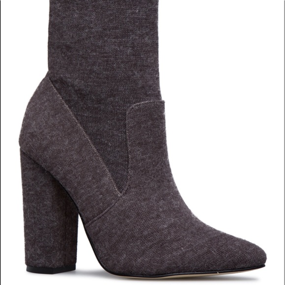 Brand new in box size 9.5 booties - Picture 2 of 7